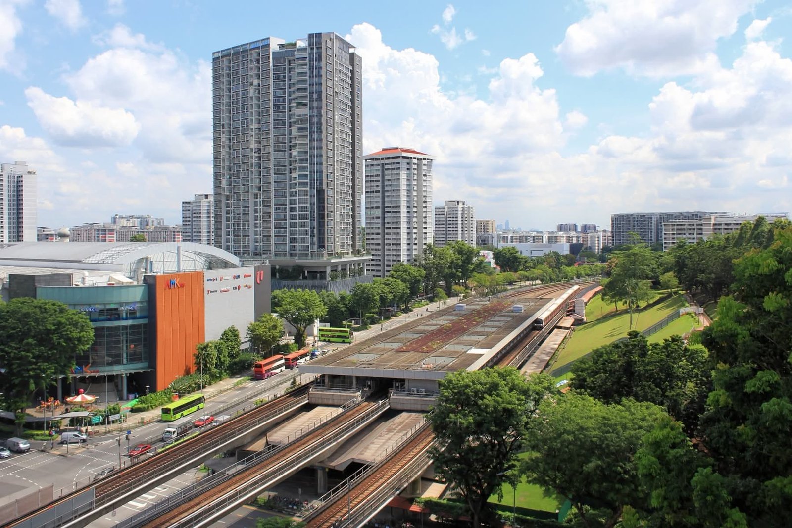 Ang Mo Kio town MRT station